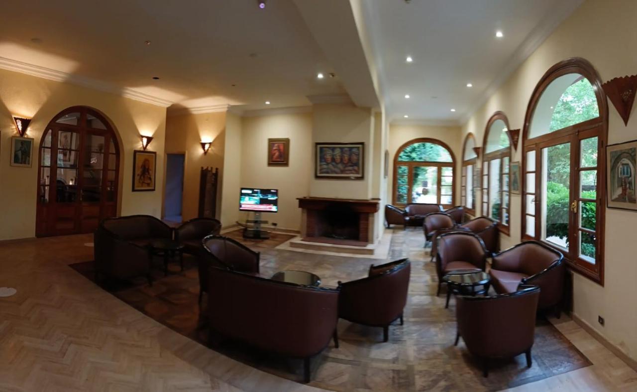 أزرو Hotel Panorama المظهر الخارجي الصورة