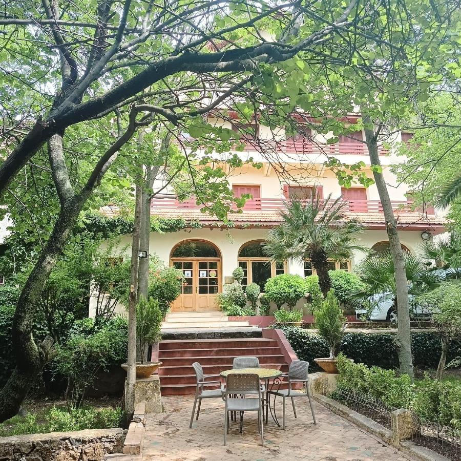 أزرو Hotel Panorama المظهر الخارجي الصورة